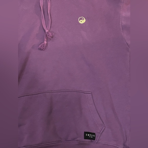 Empyre peace shirt - Picture 3 of 4